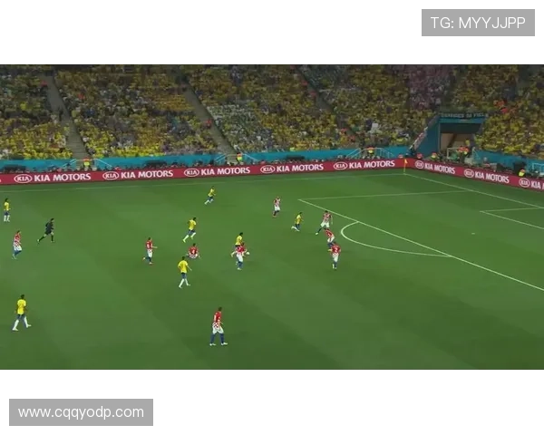 内马尔足球明星的魅力与球迷热情交织的精彩瞬间 内马尔足球明星的魅力与球迷热情交织的精彩瞬间