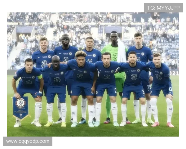 切尔西足球明星专属靴子图片展示与解析尽显运动魅力与时尚风范 切尔西足球明星专属靴子图片展示与解析尽显运动魅力与时尚风范