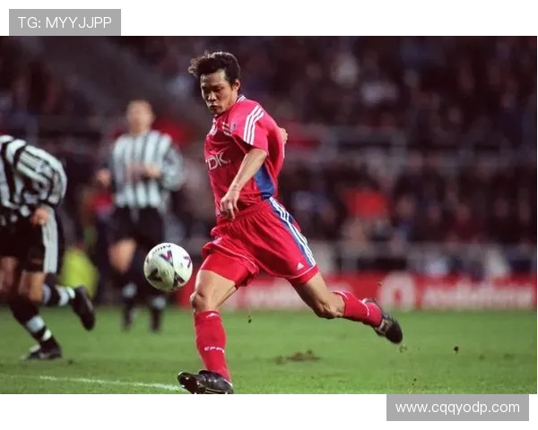 猜中足球明星的秘密与技巧揭秘，带你了解那些闪耀绿茵场的传奇人物