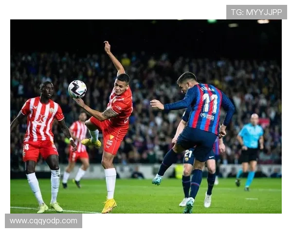 全球足球巨星风采展现各国代表性球员的精彩瞬间